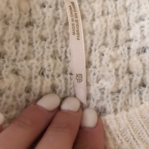 Free People Sweater - Picture 2 of 2